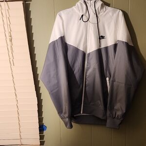 Nike White and Gray Hooded Windbreaker